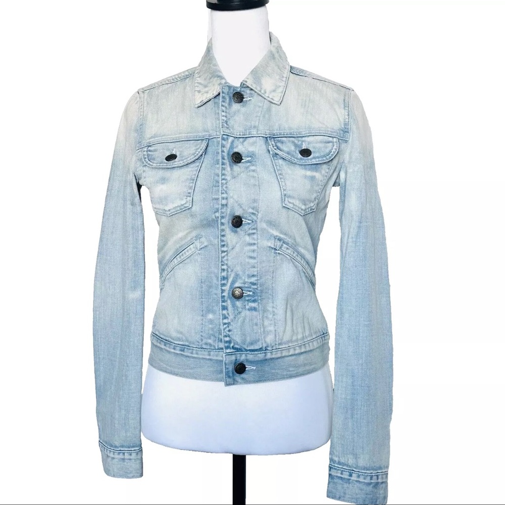 NWOT Earl Jean Denim Jacket Light Wash Button Cotton 100% Size P Distress Y2K